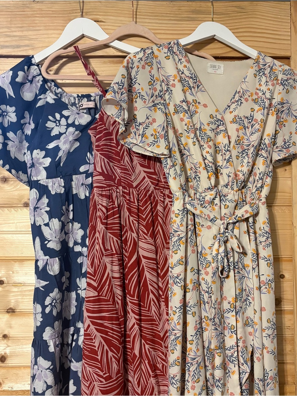3 XS summer dresses for the price of one!